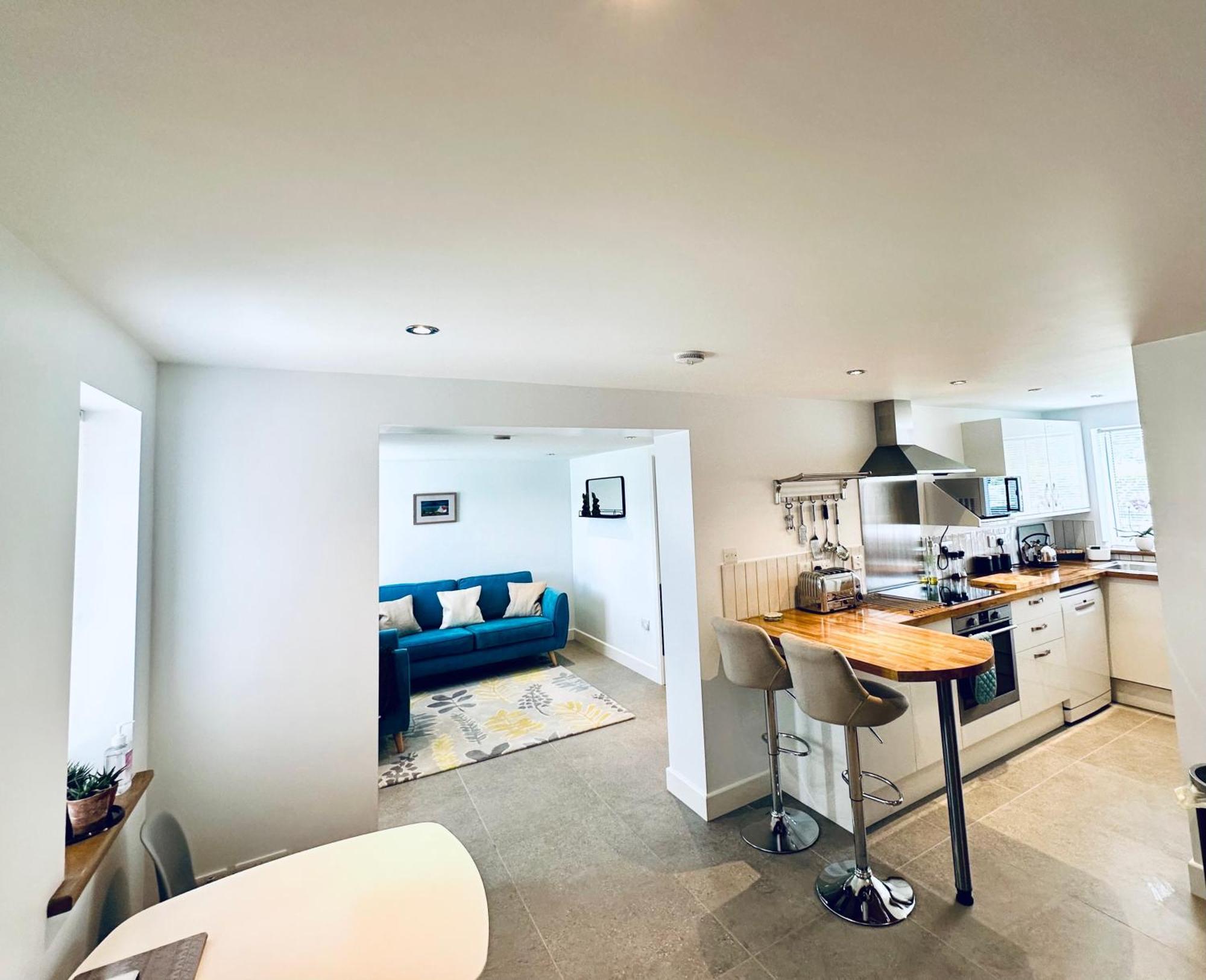 The West Wing Villa Devizes Luaran gambar